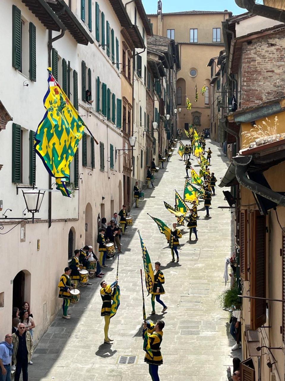 La Campanina-Nel Cuore Di Siena E Della Contrada المظهر الخارجي الصورة